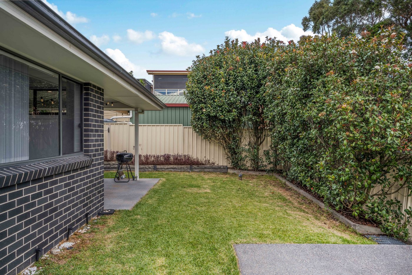 6 Loftus St Bonnells Bay - Before and after comparison 6